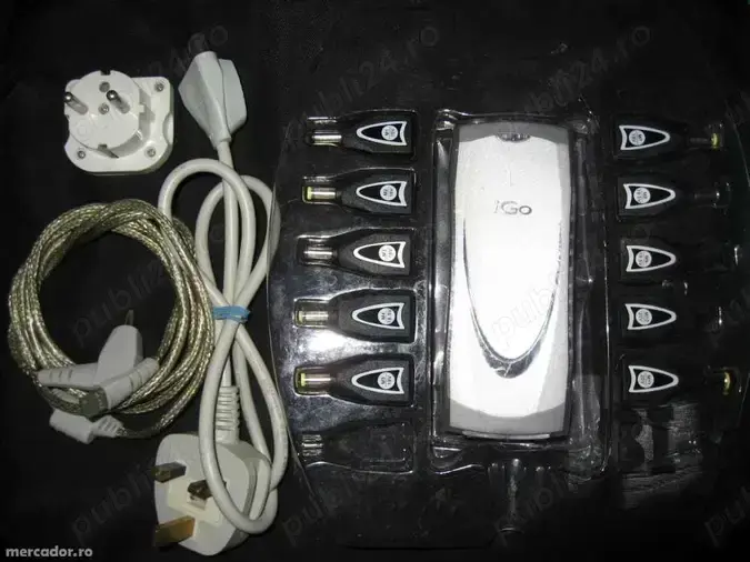 Alimentator universal iGo Juice