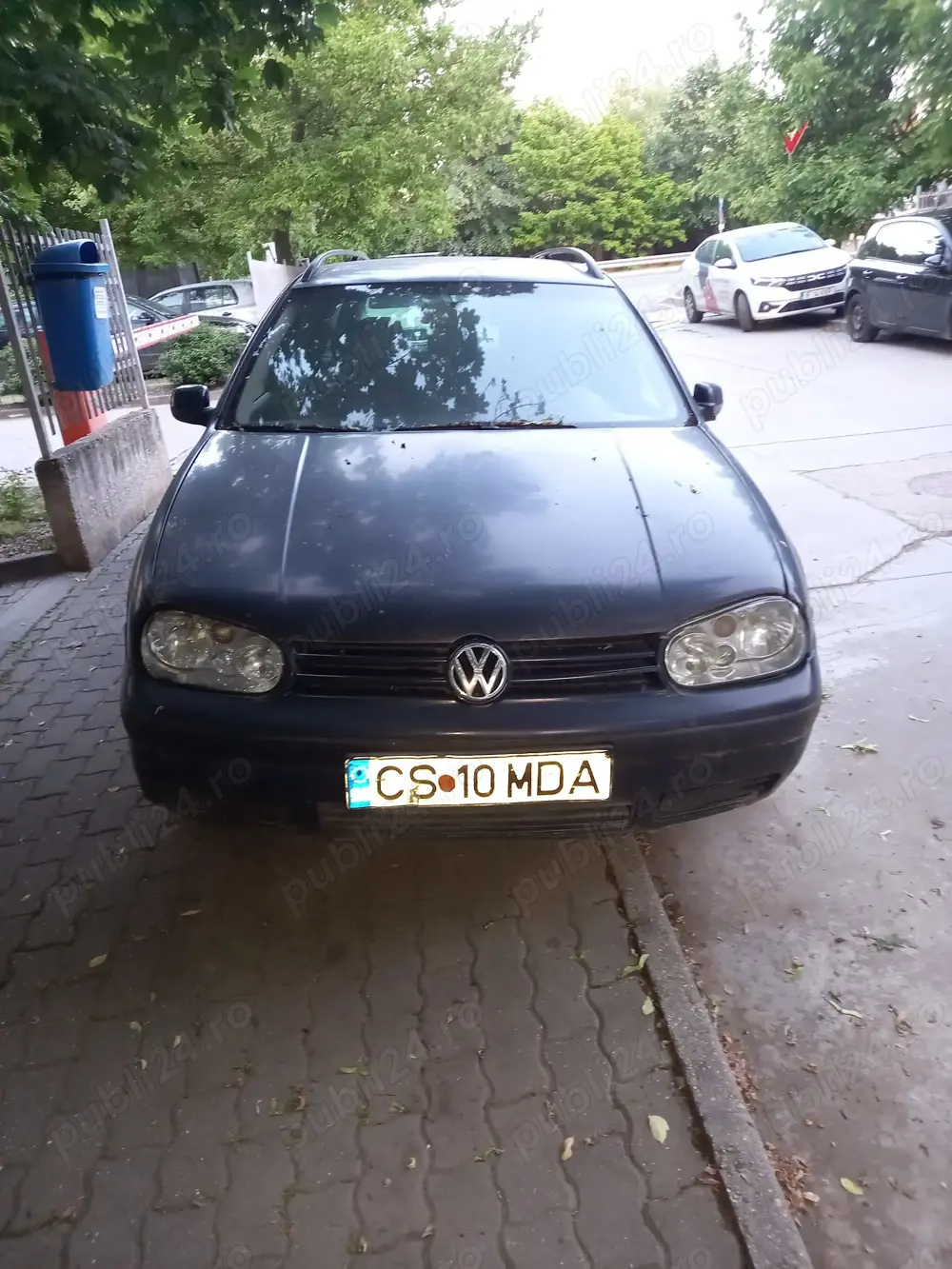 Vând Volkswagen Golf Variant   An 2005 