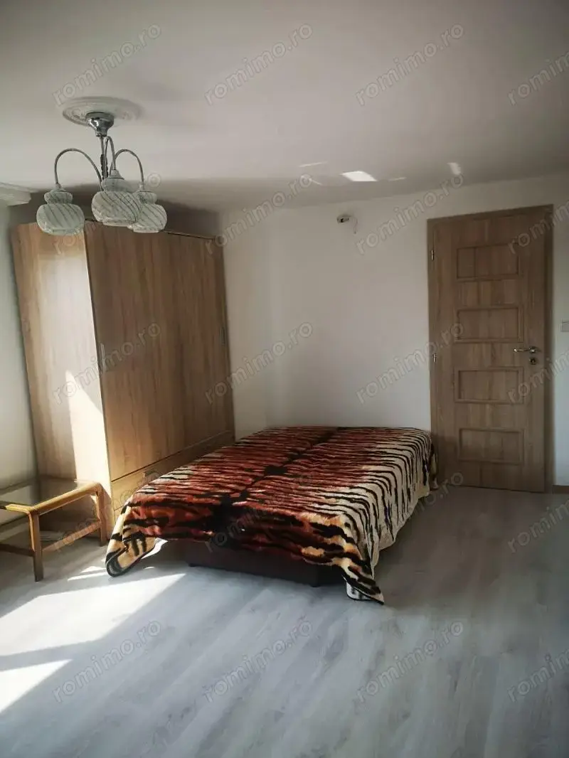1 camera chiar in zona Complexului Studentesc
