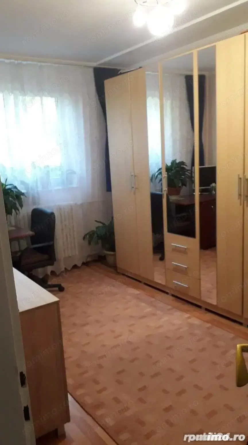 garsoniera 22 mp Buziasului