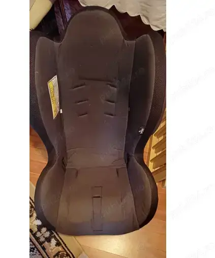 Vând scaun auto copil