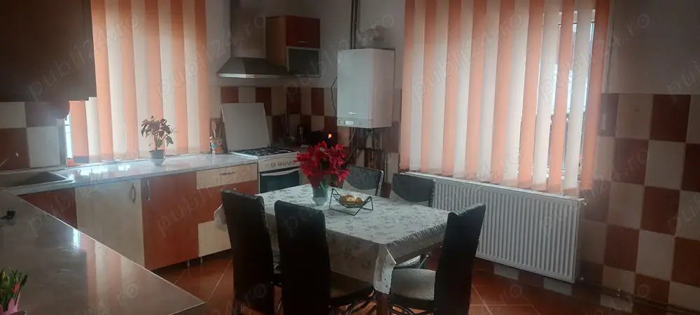 Vand  sau schimb casa