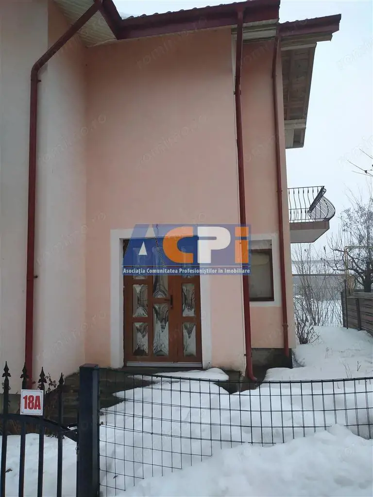 Vila, Bacau,zona, Hotel Levisticum.