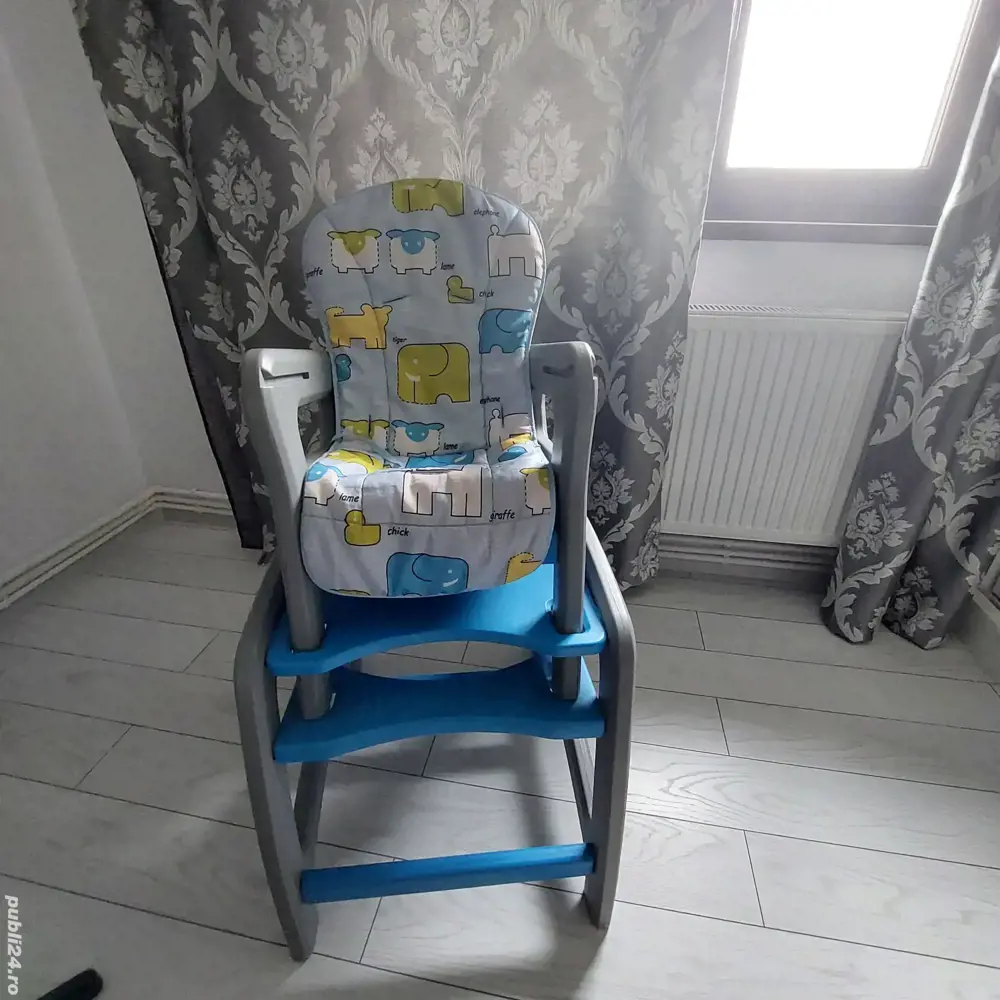 Scaun de masă multifuncțional 