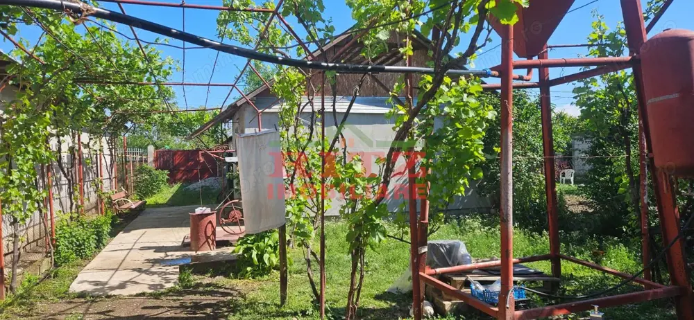 Nou! Casa + teren de 688 mp, Zona Lidl!