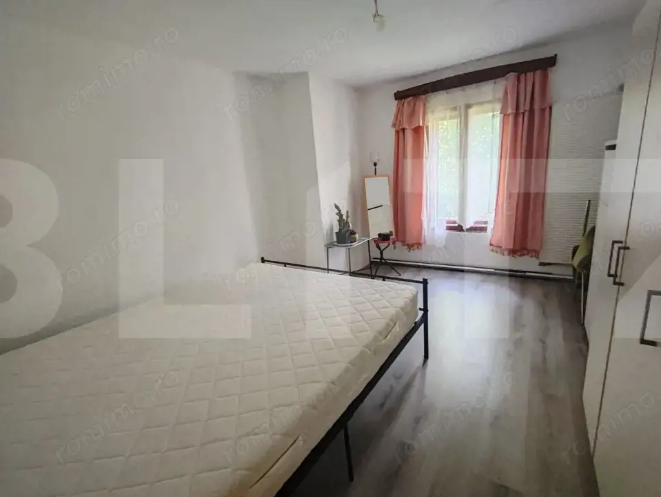 Apartament de vanzare, cu 2 camere, 45 mp, zona Balcescu