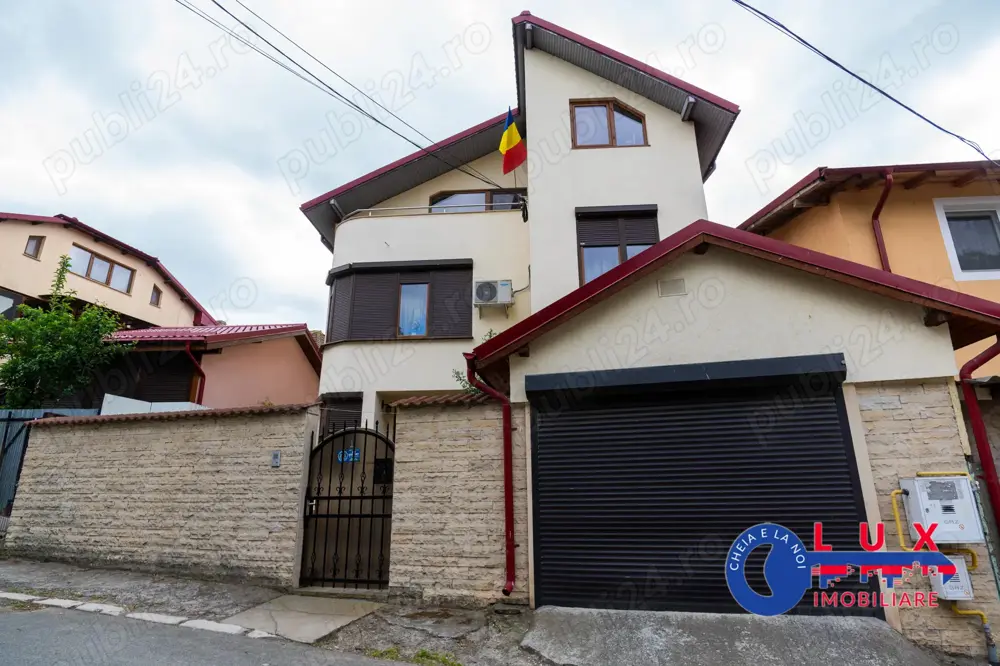 Id 6688 vilă central de vânzare   doar la lux imobiliare