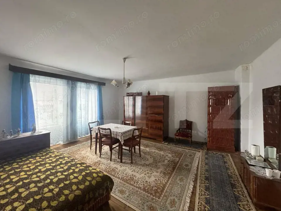 Casa de vanzare, cu 3 camere, 191 mp, la 3 km de Hațeg Casa de vanzare, cu 3 camere, 191 mp, la 3 km de Hațeg