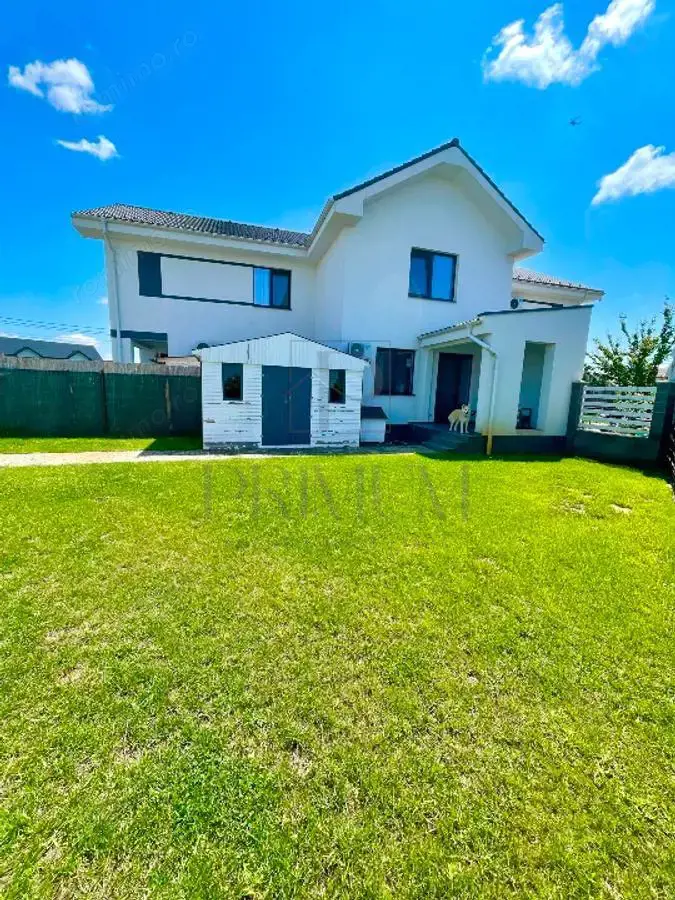 Zona noul LIDL - triplex mobilat utilat - bucatarie inchisa - 2 fronturi stradale - asfalt - canaliz