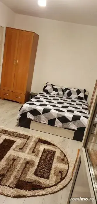 Apartament o camera zona Modern 