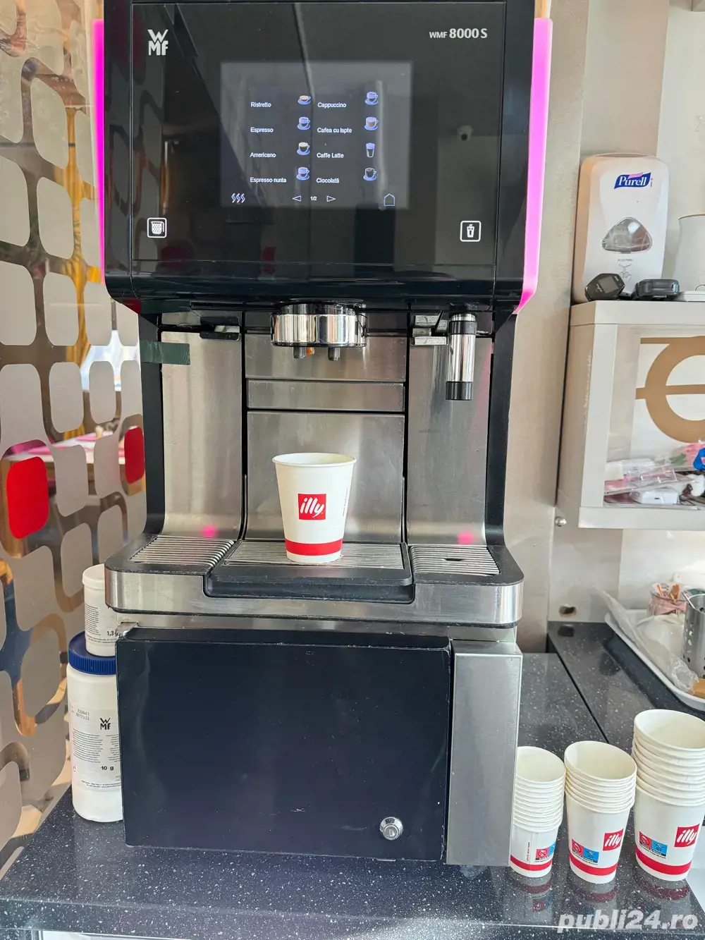 vand expresor WMF 8000s