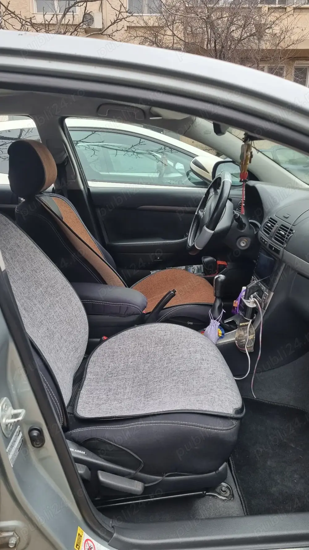 Vand Toyota Avensis 1.8 Vand Toyota Avensis 1.8