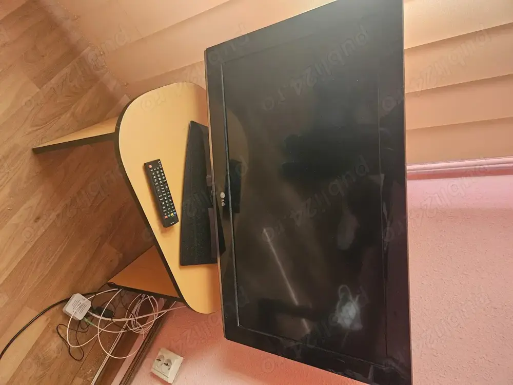 Televizor LG, in stare buna