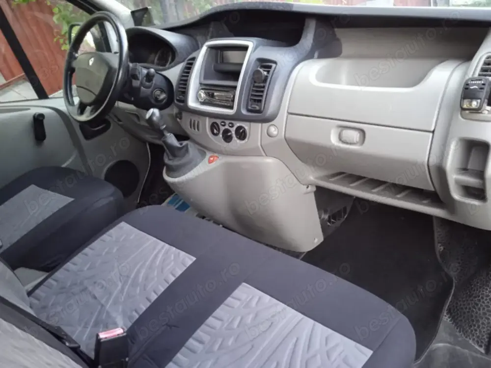 Renault Trafic 2.0cdti 2012 9locuri 165mkm !  Ac