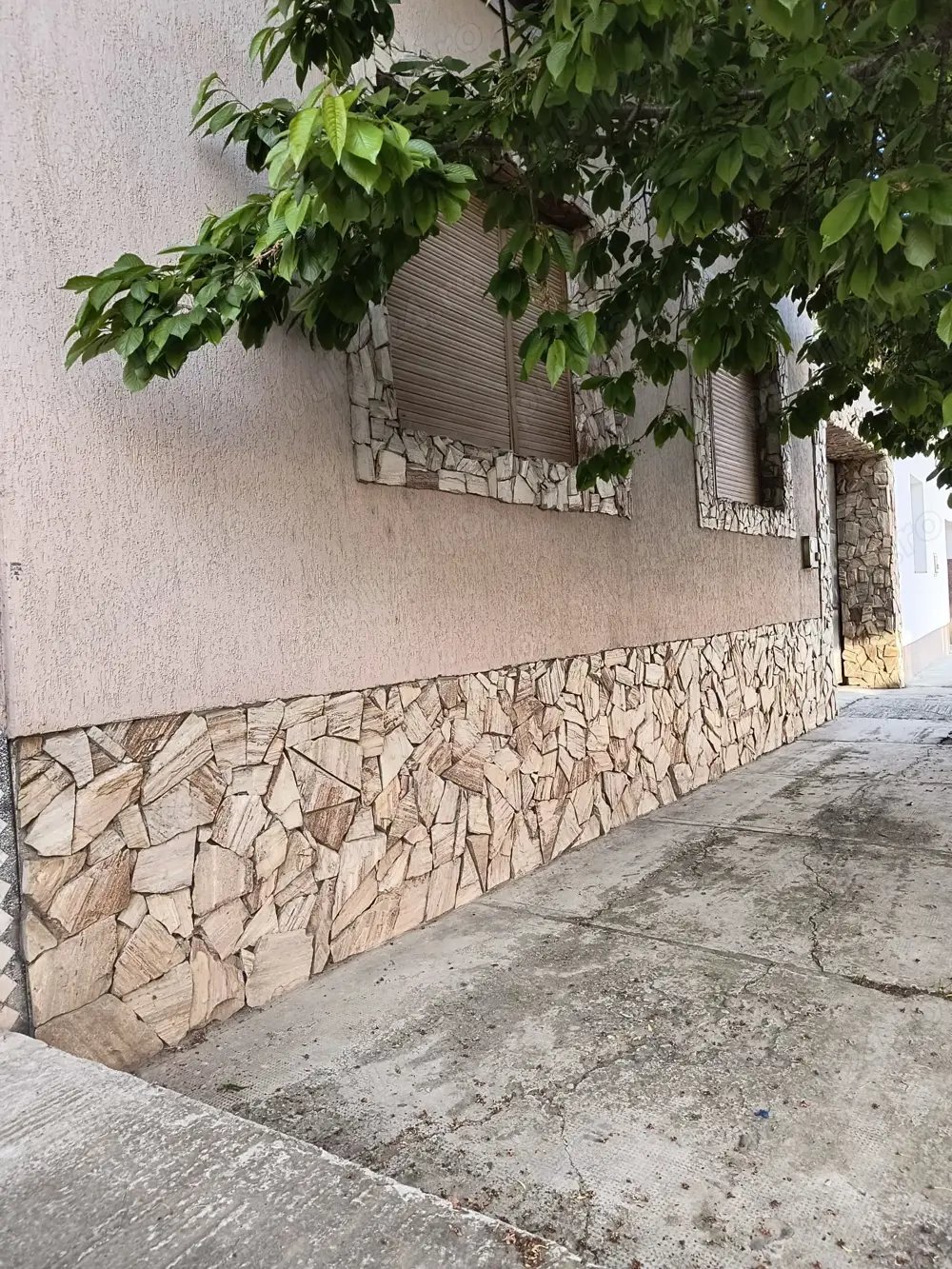 Casă de vînzare în comuna Teregova