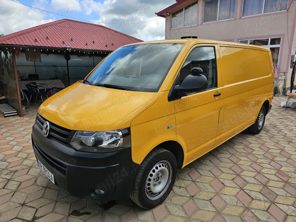 Volkswagen Transporter T5 L2H1,  2014