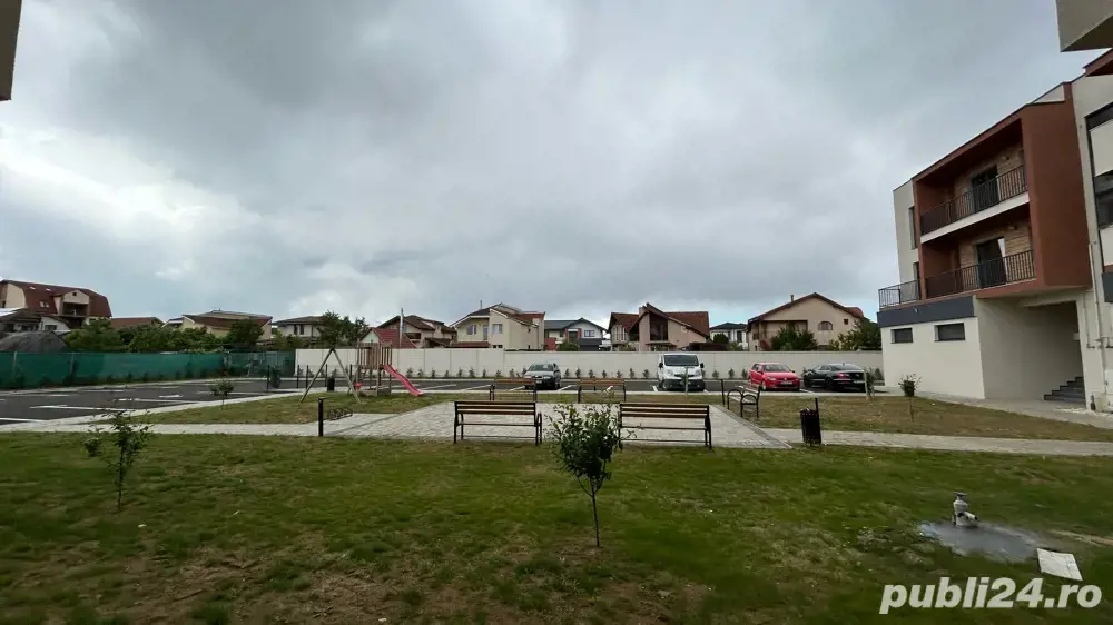 Apartament de închiriat pentru Spațiu locativ sau comercial