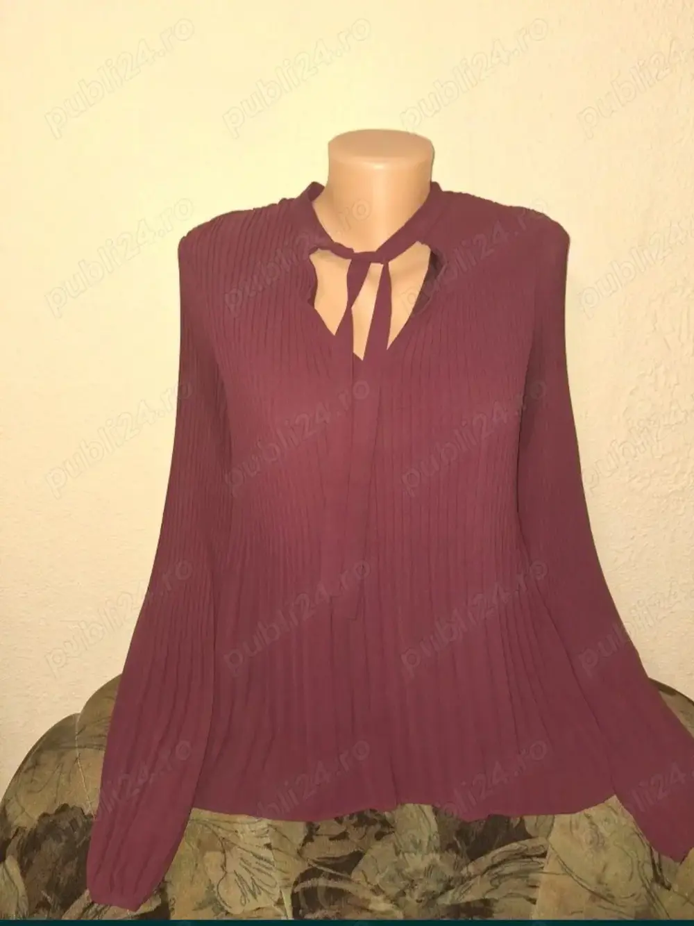 Bluza din voal masura 36(S)