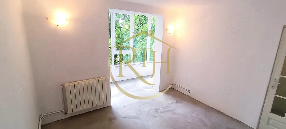 De vanzare apartament 2 camere zona centrala, comision ,,0"