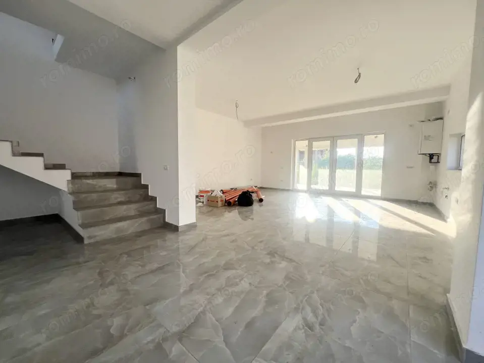 Duplex 5 camere, 107mp, 302mp teren, constructie noua - Giarmata