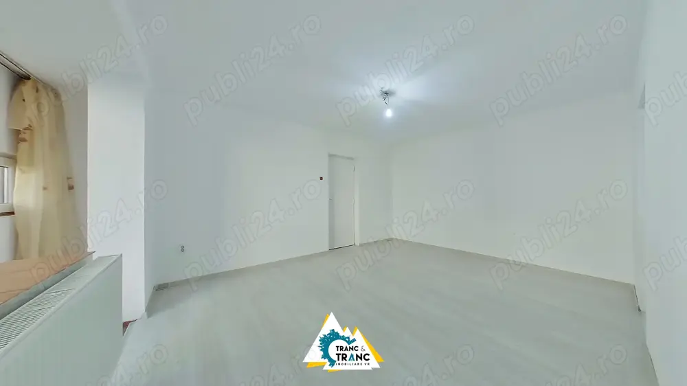 Apartamentul cu 2 camere la Podgoria cu vedere superbă catre un parc inverzit