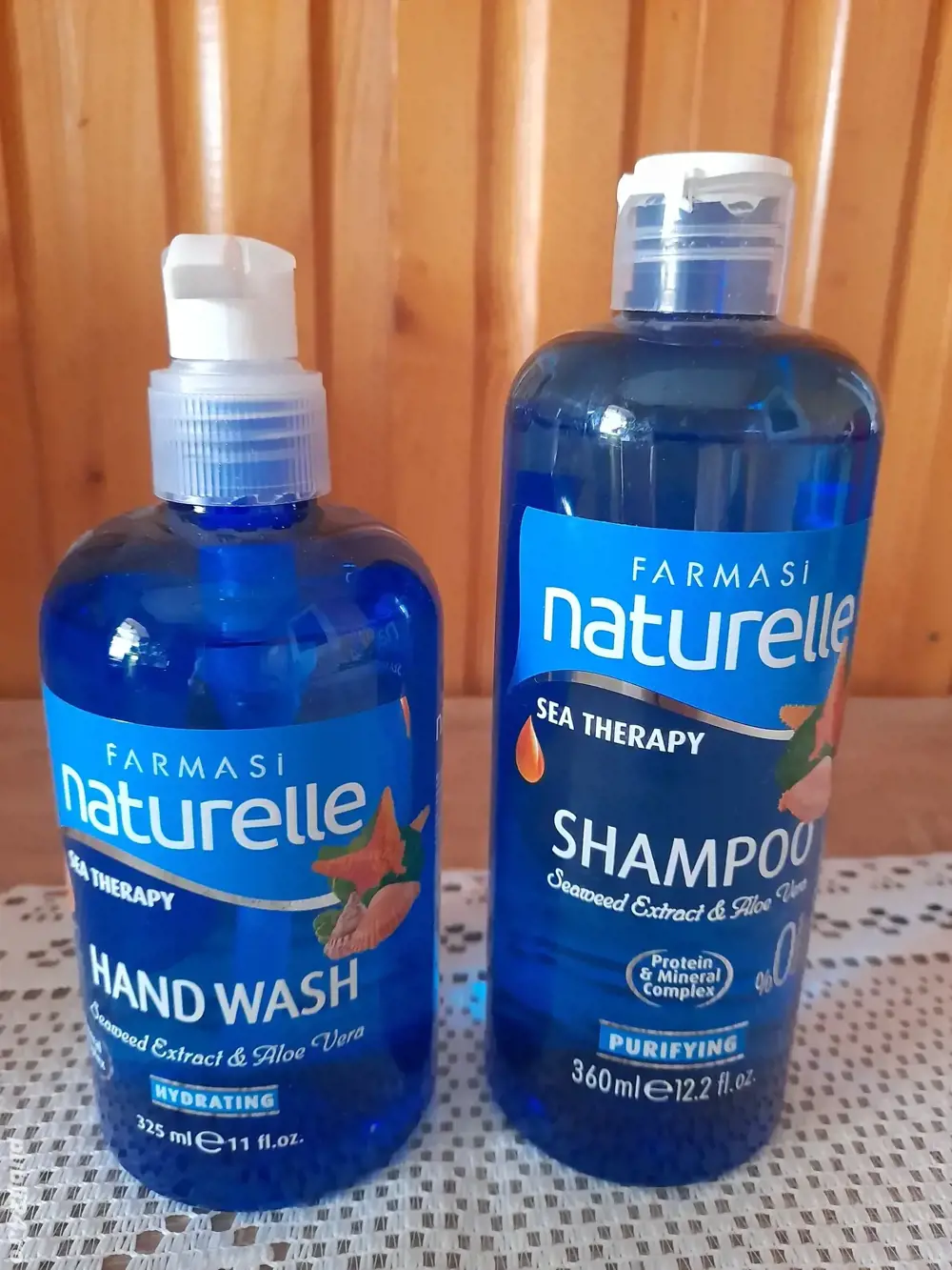 Ofertă Farmasi Naturelle Şampon + Săpun lichid