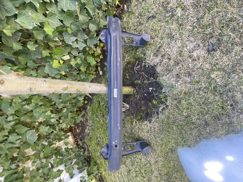 Armătură bară față Mini R56