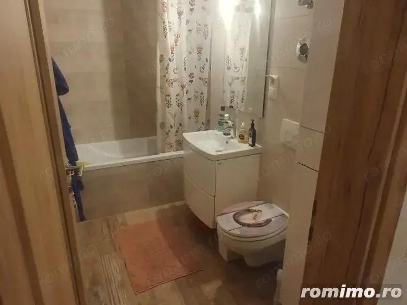 3 camere in zona Dambovita 