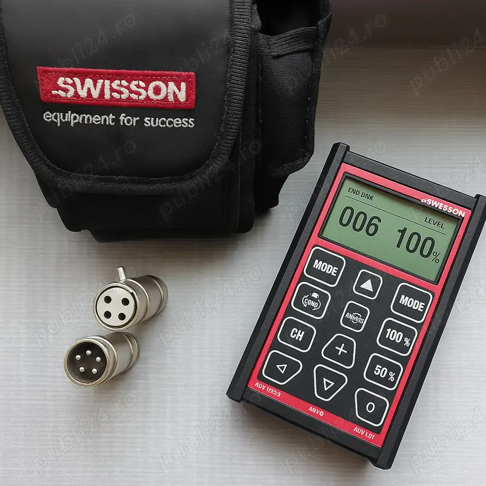 Tester profesional DMX XLR Swisson XMT120A   Generator, Analizator și Depanator 