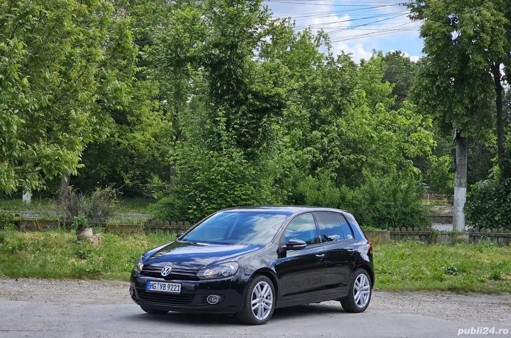 VW Golf 6 1.4TSI Navigatie SenzoriParcare DubluClima  CamerăMarșarier Bluethoot PilotAuto Euro5 
