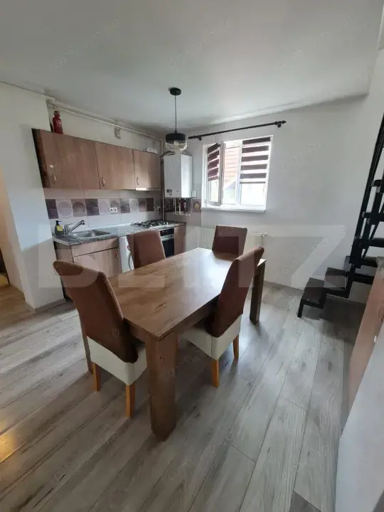 Apartament de vanzare, cu o camera decomandata, 84 mp, zona Tudor