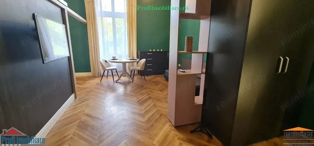 Apartament et.1, luxury class, langa Primarie cu balcon si vedere spre Parc