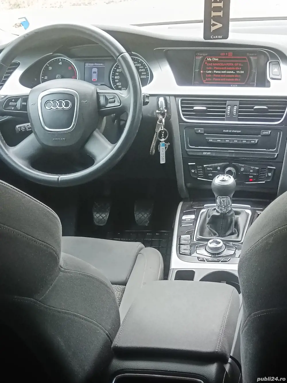 vând Audi A4 b8 
