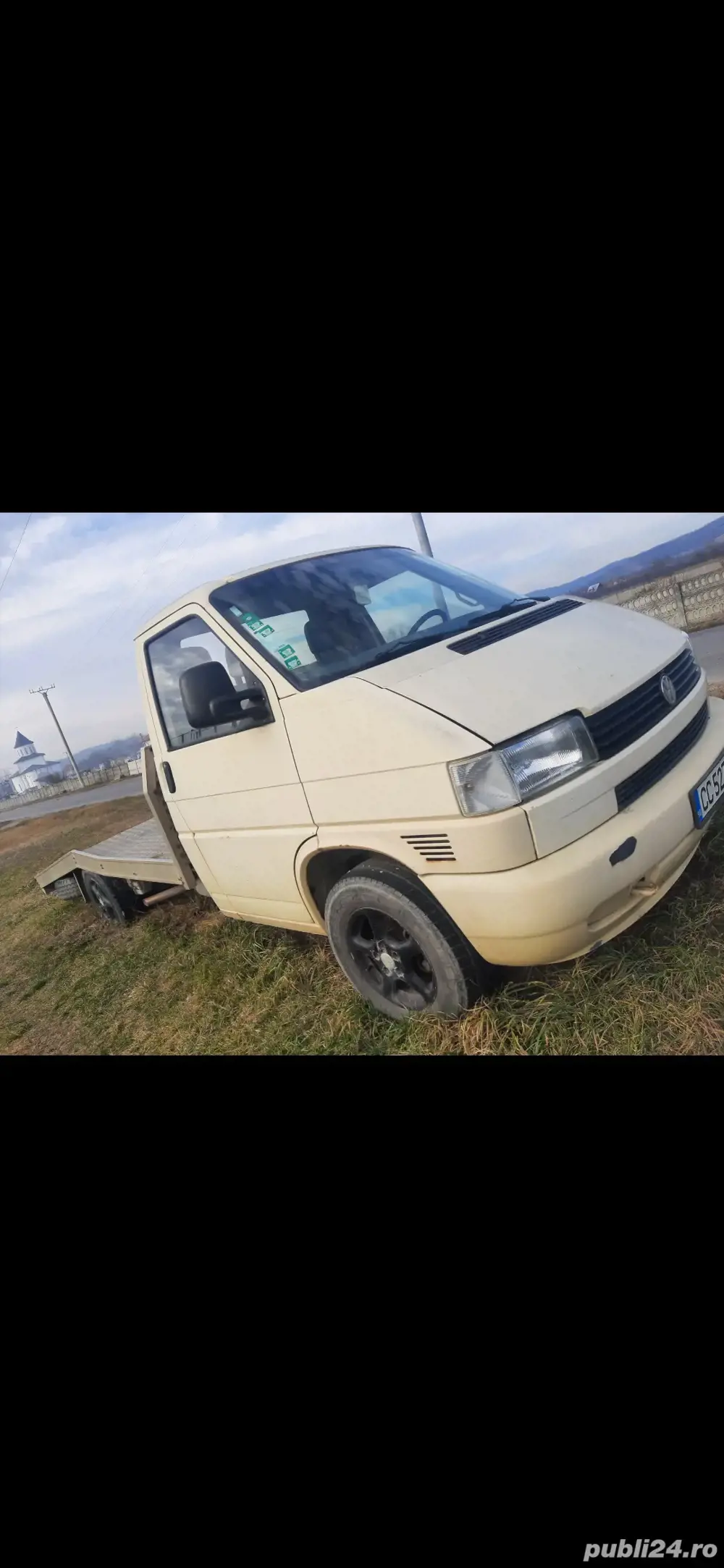 Vand autoplatforma Volkswagen LT 2.8 se conduce cu categoria B