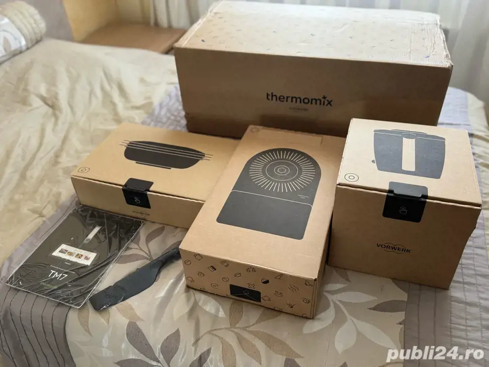 Vand Thermomix Tm7 nou si diverse accesorii separat