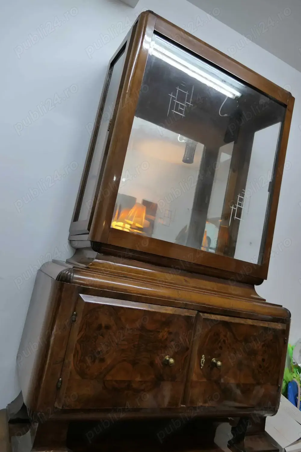 Vitrina usi laterale Sticla Cristal lemn Art Deco - Bufet cu 2 usi si Manare Bronz