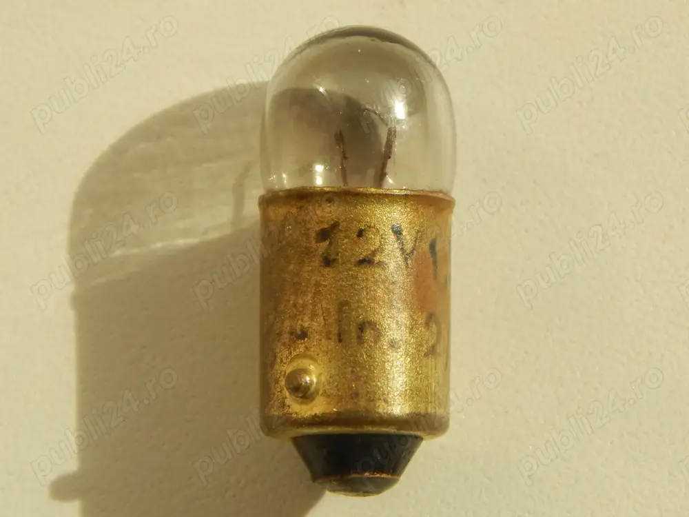 Bec mic cu filament 12 Volti 1.5 Watti bord auto