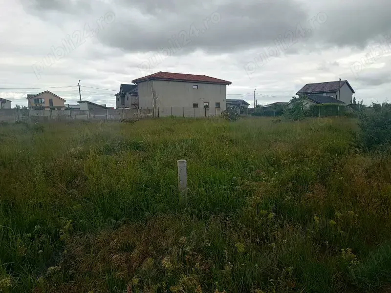 vand teren intravilan 500 mp Ghercesti, 55 euro mp