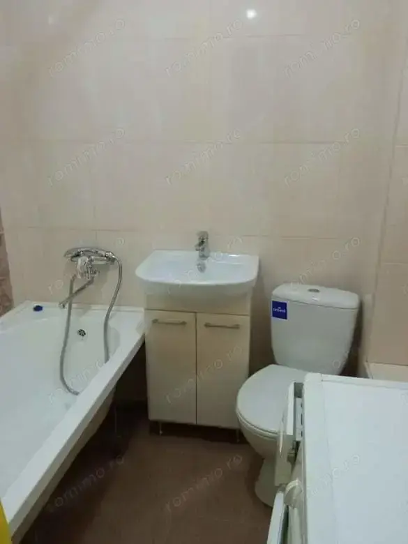 Oferim spre vanzare un apartament cu o camera in zona Blascovici 