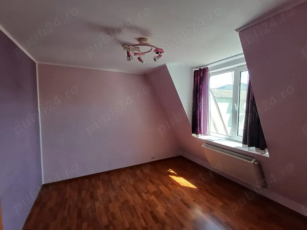 Vând apartament în Covasna