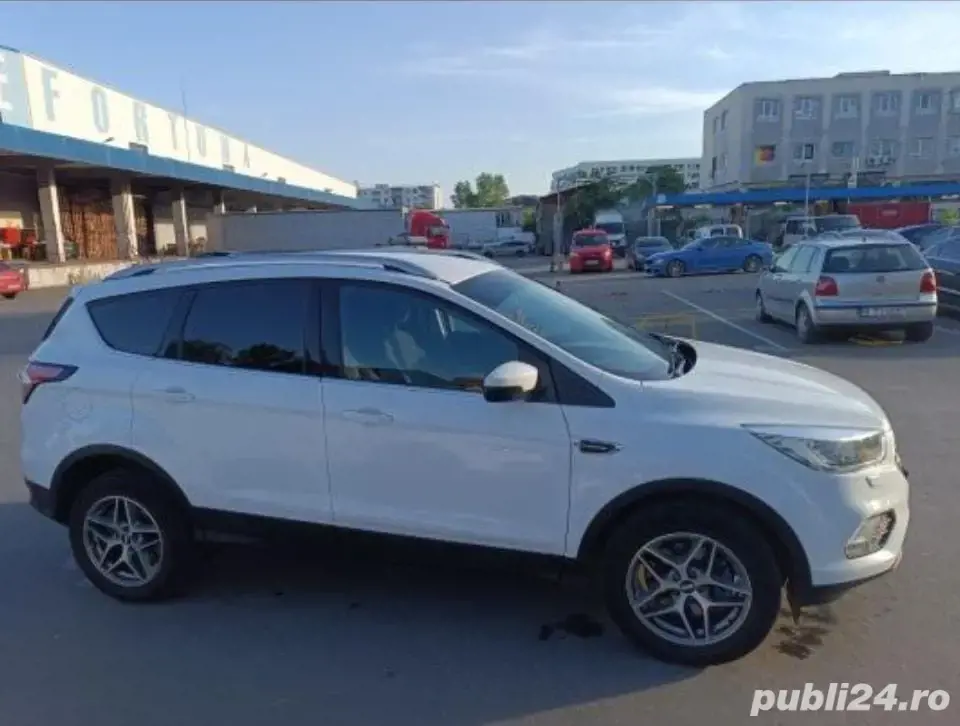 Ford kuga 
