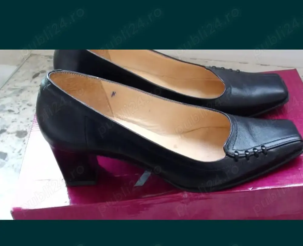 Pantofi din piele , 36