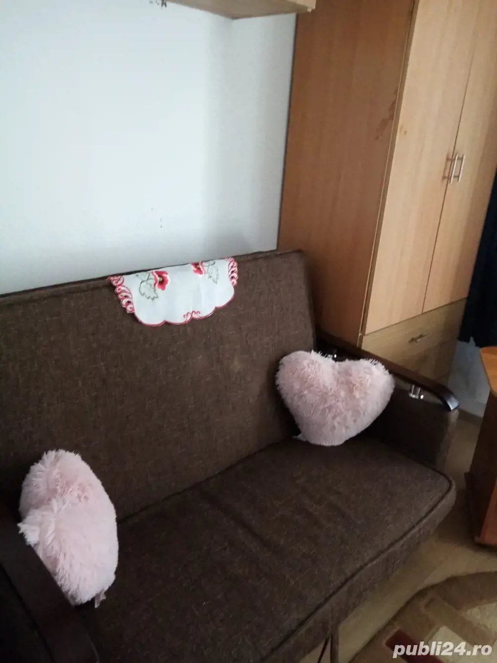 Inchiriez garsoniera zona Iris