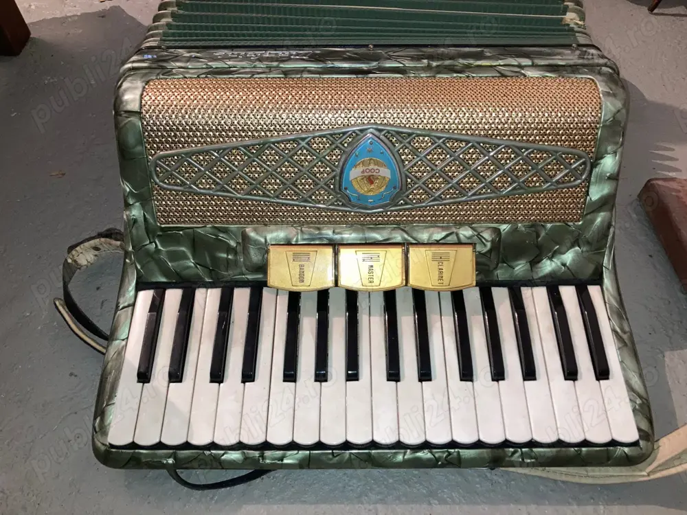 Acordeon Manfrini Intercoop (1961)