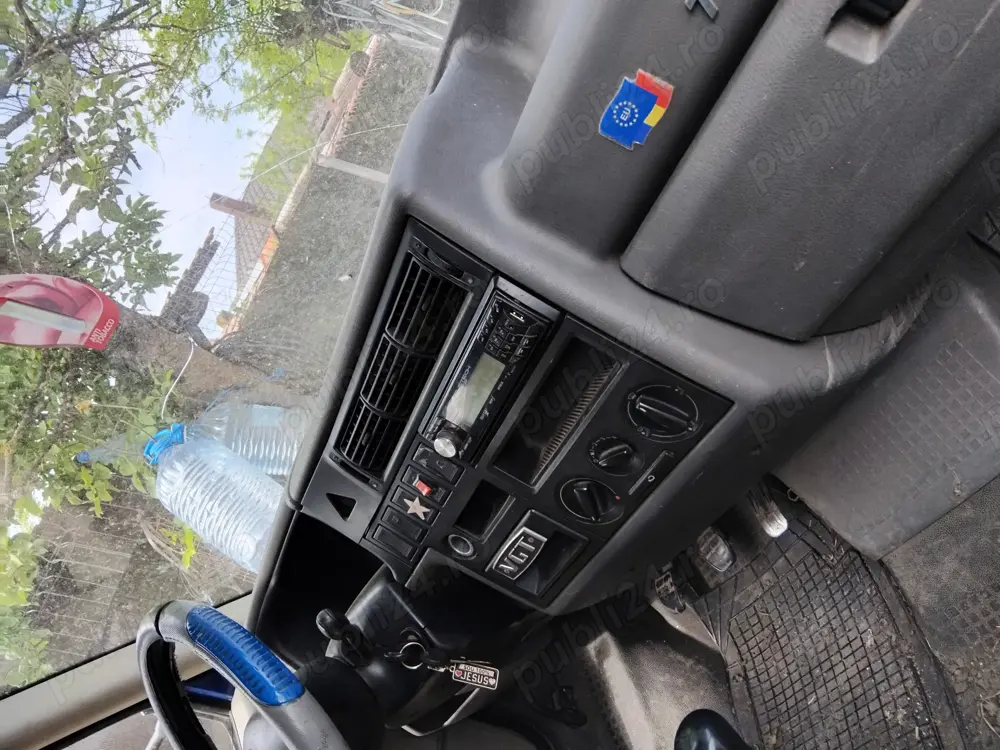 Vând Volkswagen Transporter