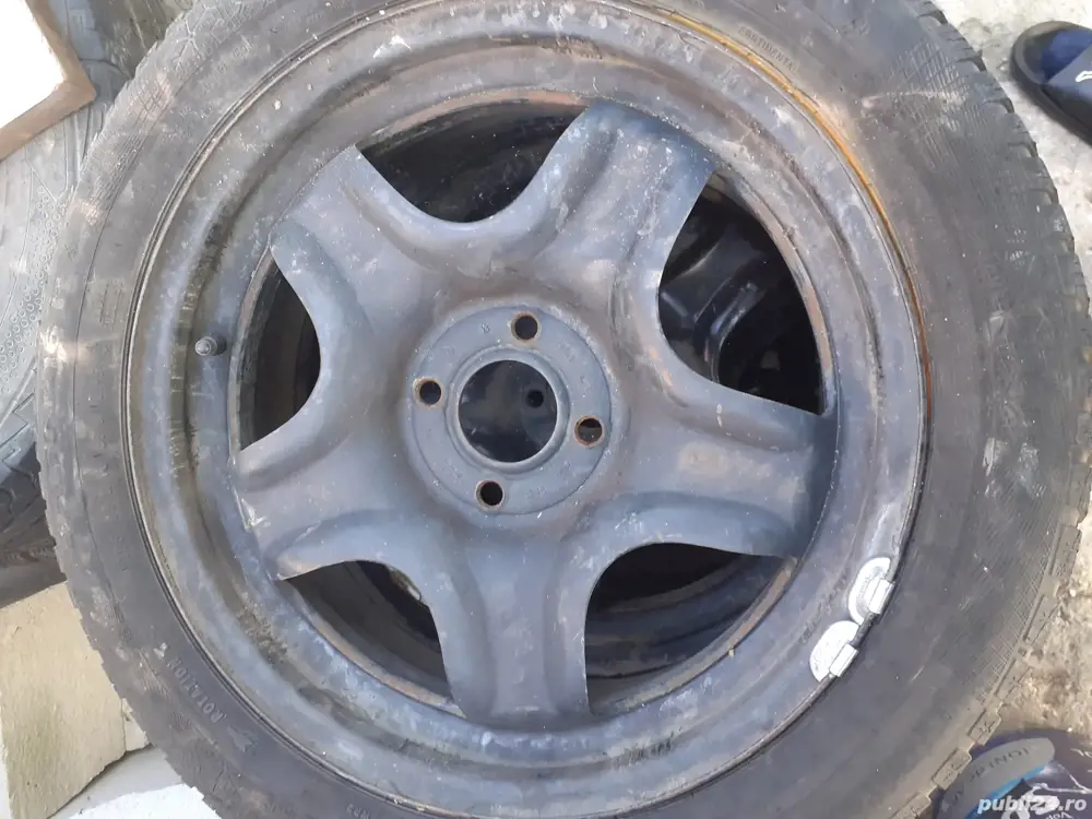 Vand 4 roti logan pe 16