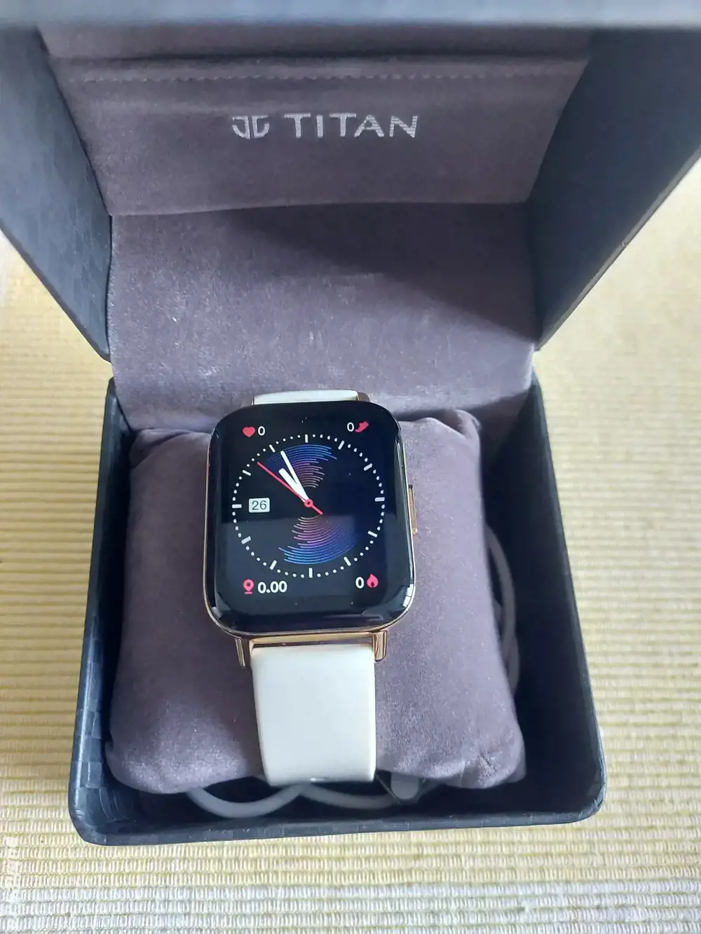 ceas smartwatch nou multiple functii