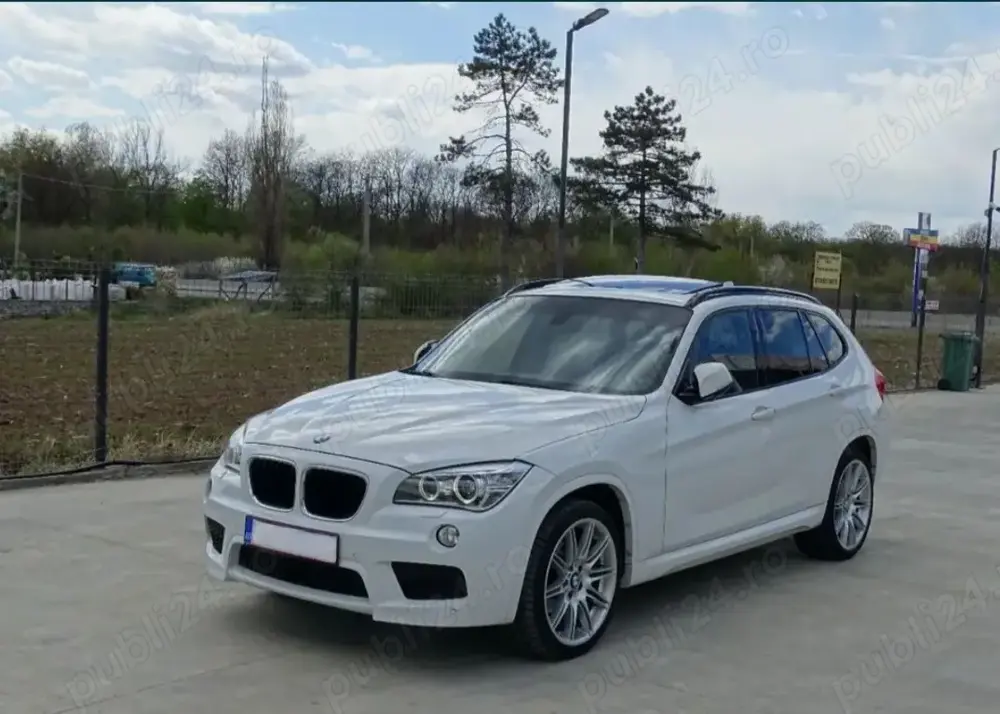 BMW X1 M 4x4 Full Option Panoramic Alcantara Webasto Harman Kardon Amprenta Keyless Go Carlig