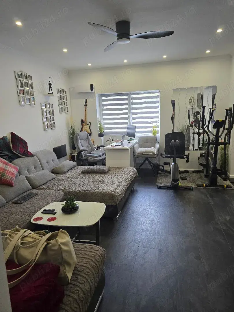 Vand ap la casa central , inc gaz , SC 96 mp, front stradal, renovat lux 