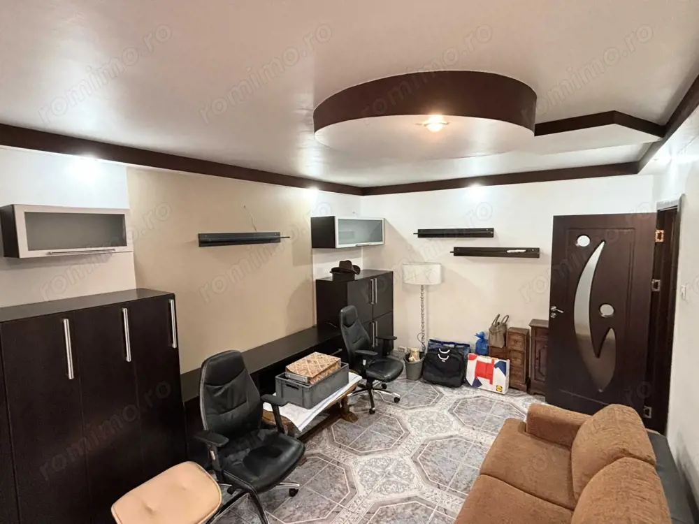 Apartament 4 camere. Zona Brancoveanu.